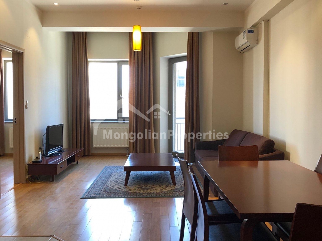 FOR RENT: FULLY FURNISHED, COZY 2 BEDROOM APARTMENT AT REGENCY RESIDENCE