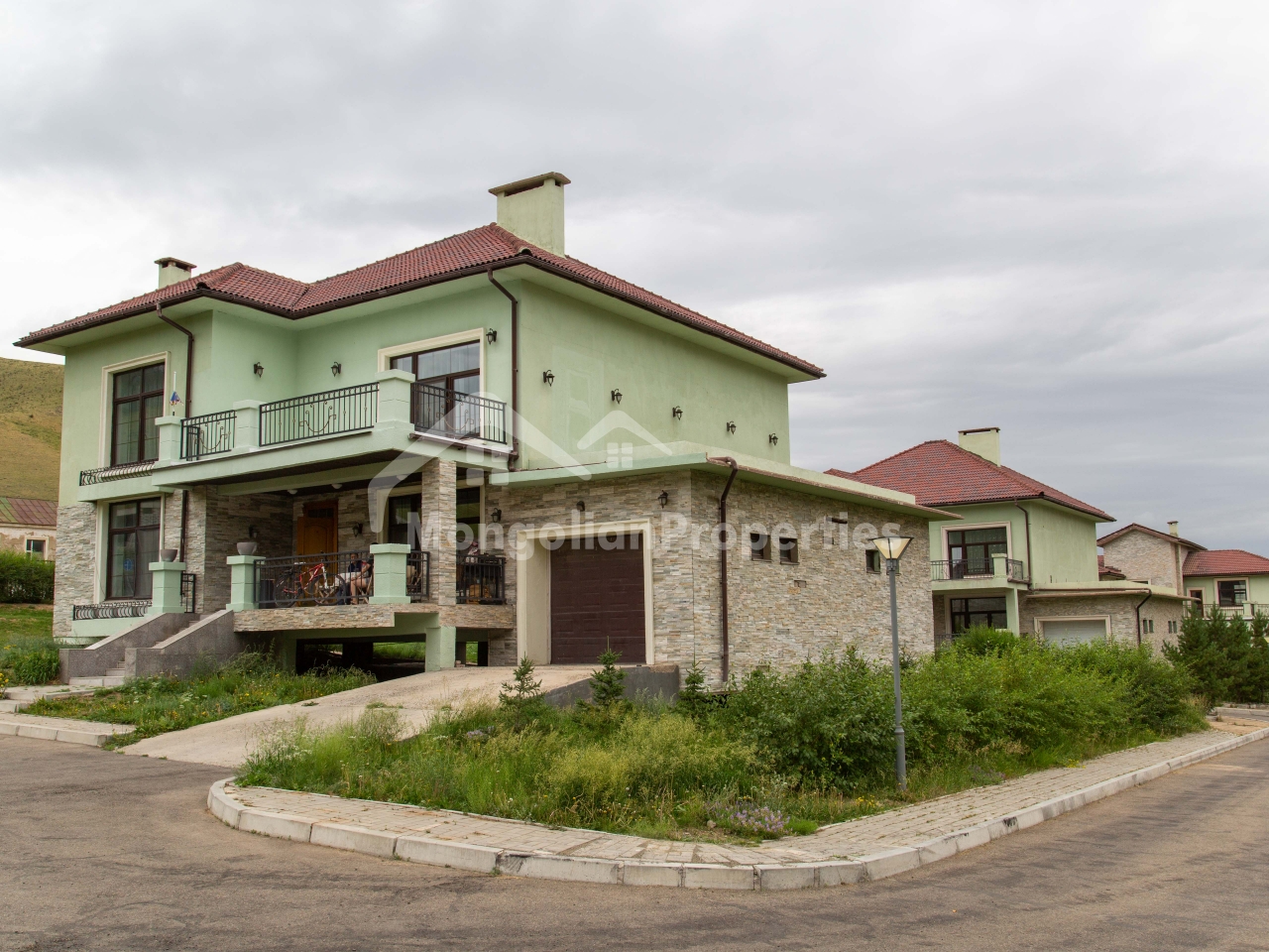 FOR SALE: Beautiful single house at Baga Tenger Valley