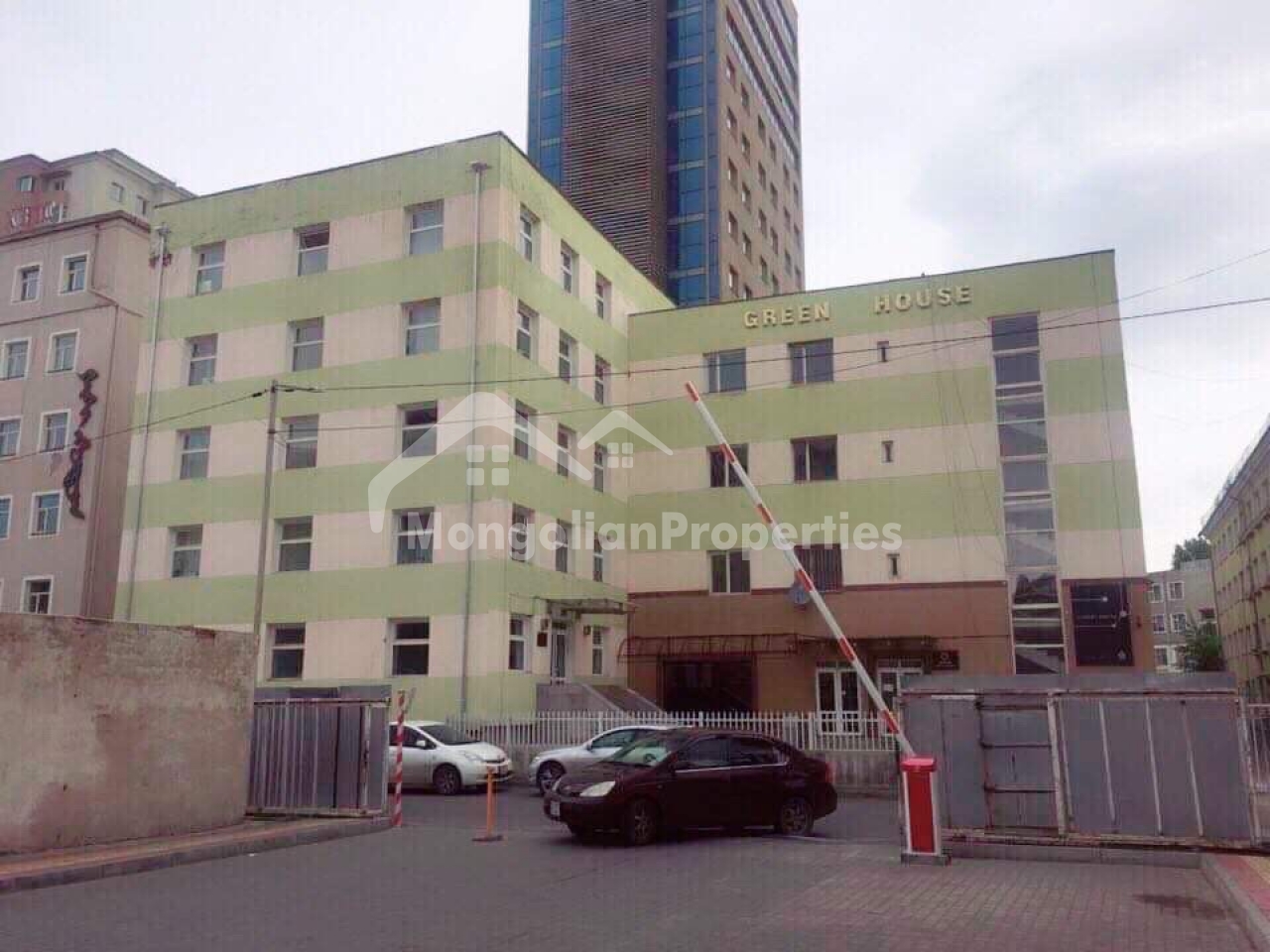 FOR SALE: 2800M2 Building Located at Baga Toirog