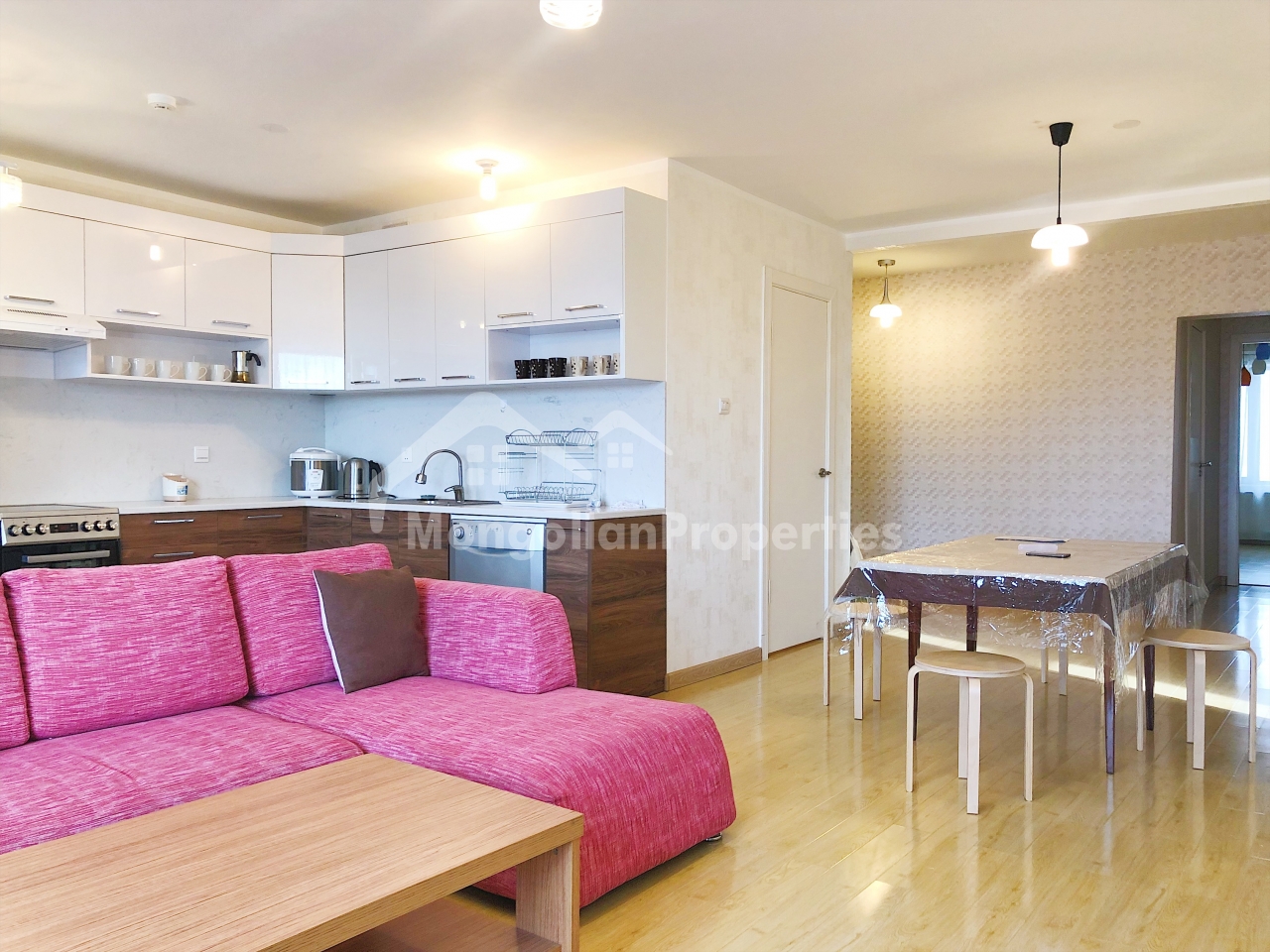 FOR RENT: Spacious 3 bedroom at UBtown / Seoul street / State Dept.