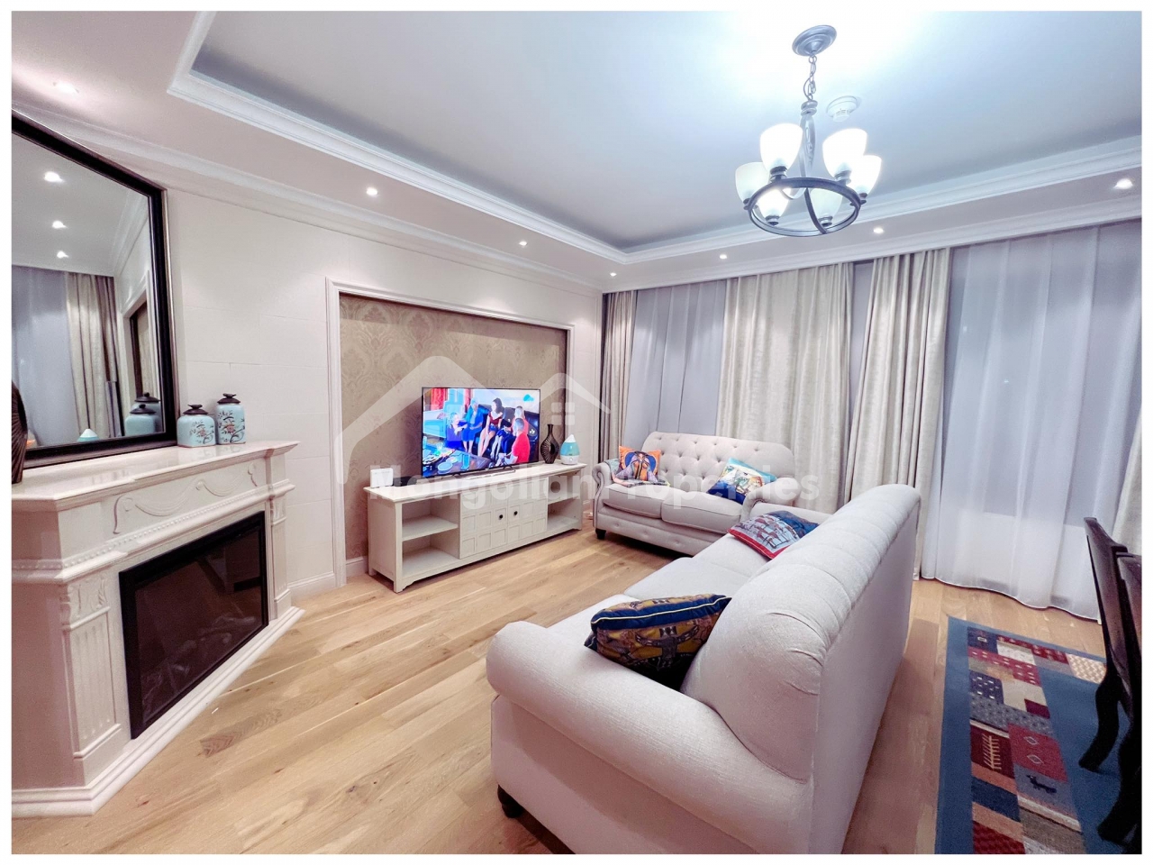 Comfortable  3 bedrooms apartment is for rent at the River Garden 2