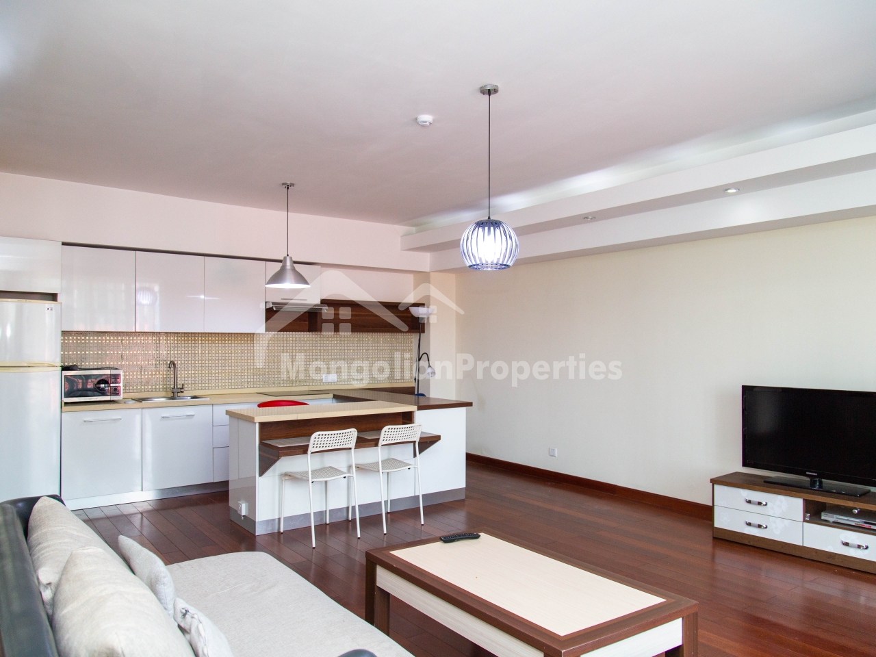 For sale: Clean 1 bedroom apartment is for sale near Shnagrila Mall and Shine Mongol school